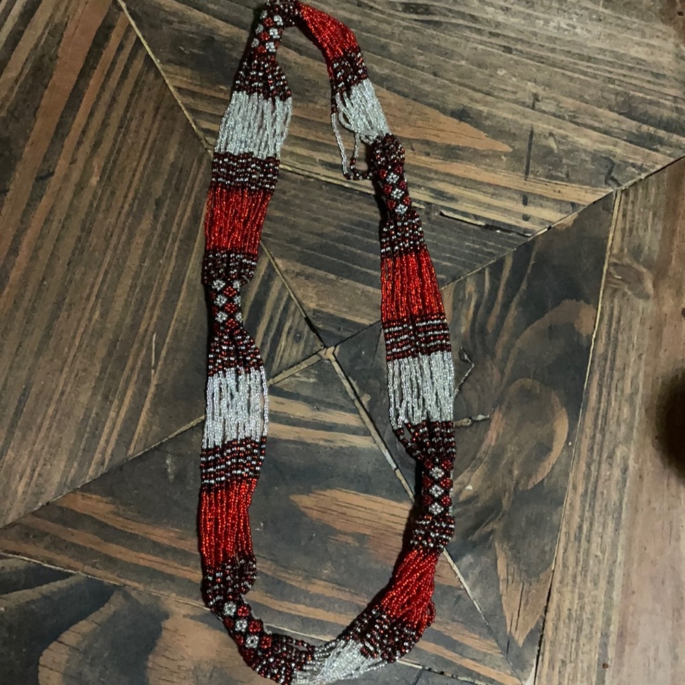 Beaded necklace